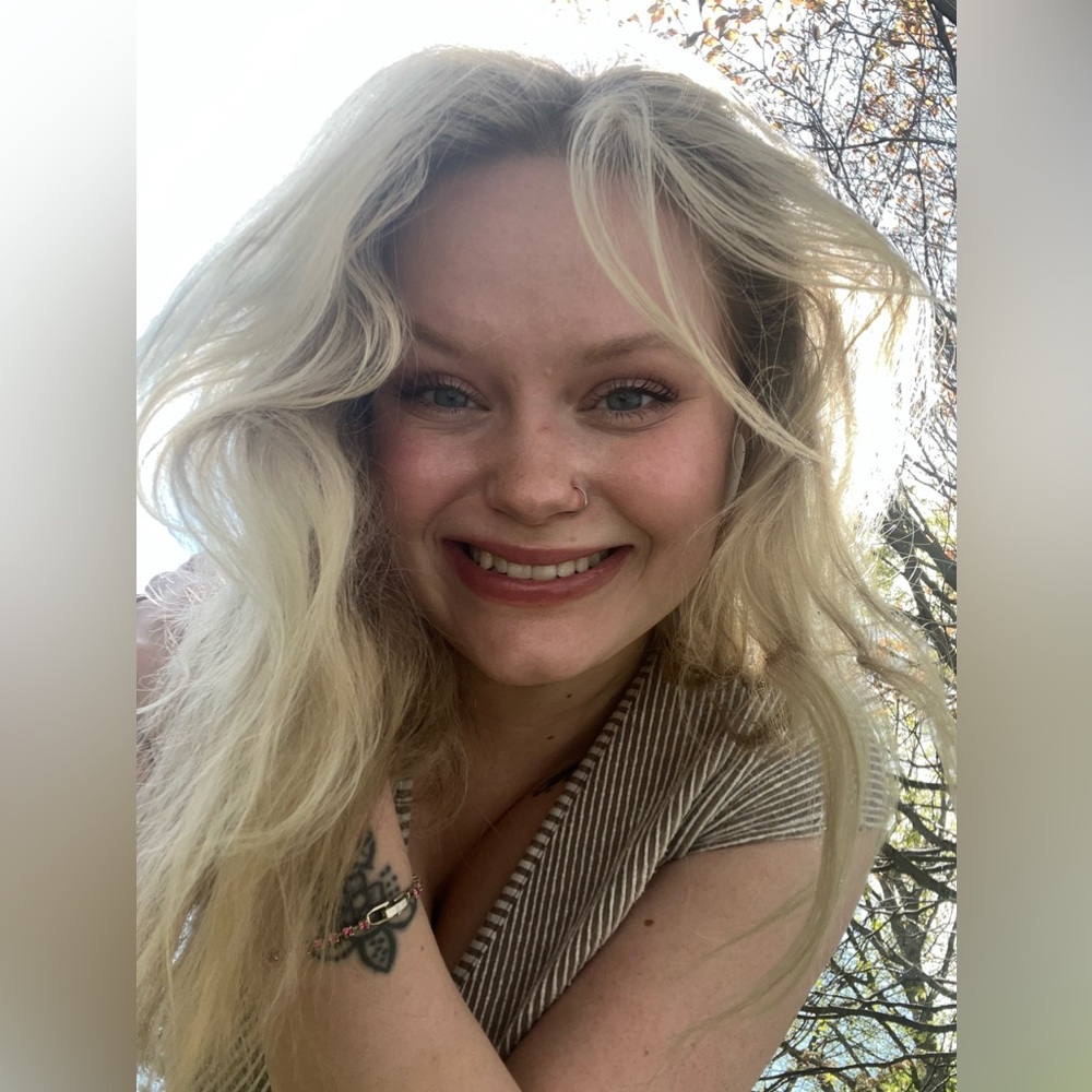Meet your Posher, Leah